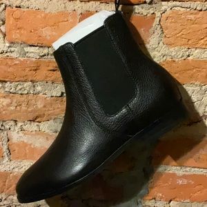 Coach Graham Chelsea Boot Size 7
